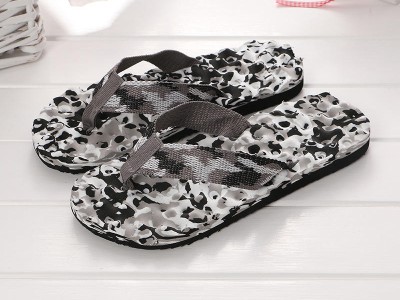 Fashion new factory direct sales on behalf of the casual beach drag massage slippers male in China图3