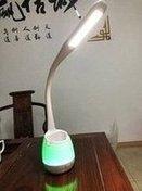 New wireless charging desk lamp foldable LED touch USB charging reading and learning fashion perpetu图6