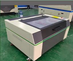 CO2 Laser cutting machine