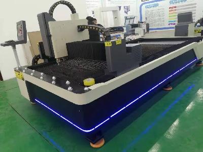 fiber laser cutting machine