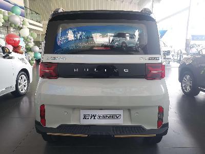 Wuling automobile